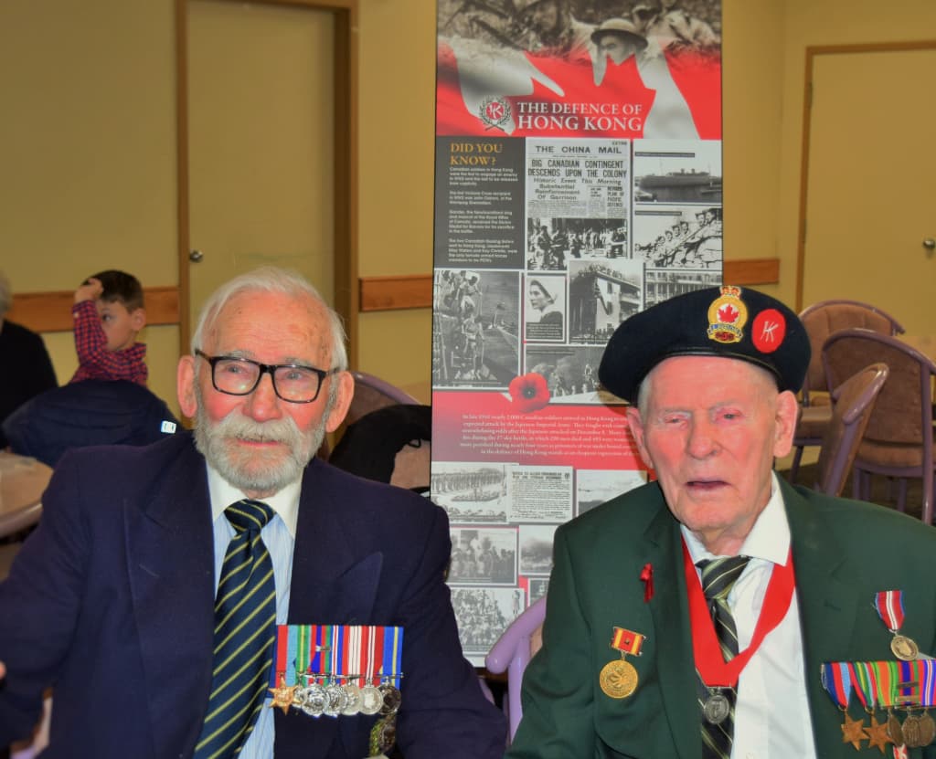 David Vidalin , a member of the landing party, and Hong Kong Veteran Ralph Maclean