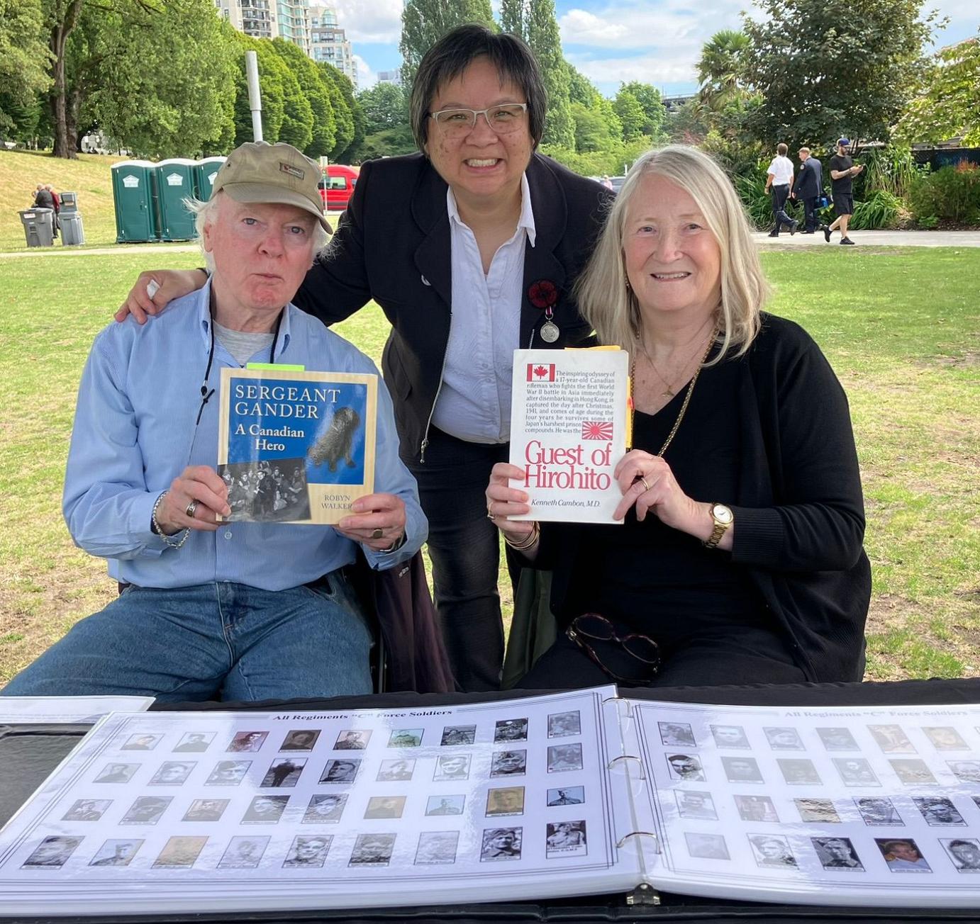 Cameron Wood Debbie Jiang and Noreen Cambon
(photo by permission). Click for larger view. Image of Cameron Wood Debbie Jiang and Noreen Cambon
(photo by permission). Click for larger view.